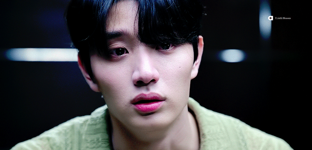 YuONEi.gif