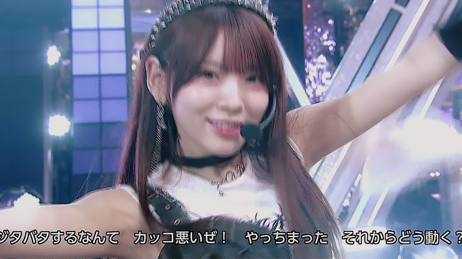 ZXeVIO.gif