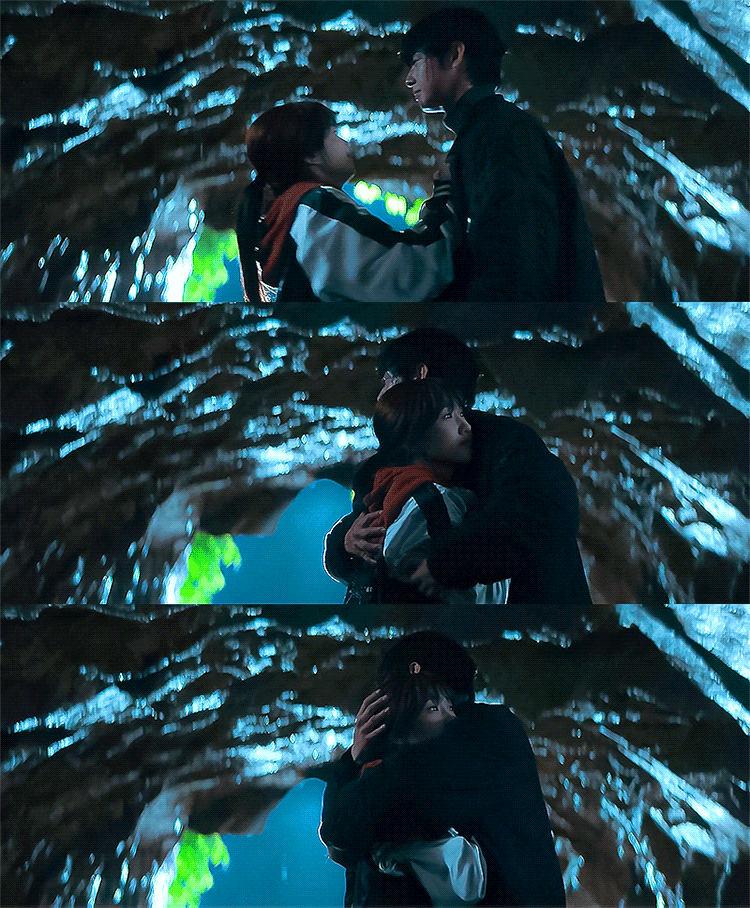 ZkTRBJ.gif