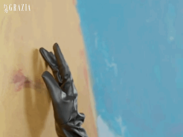 Zvofcf.gif