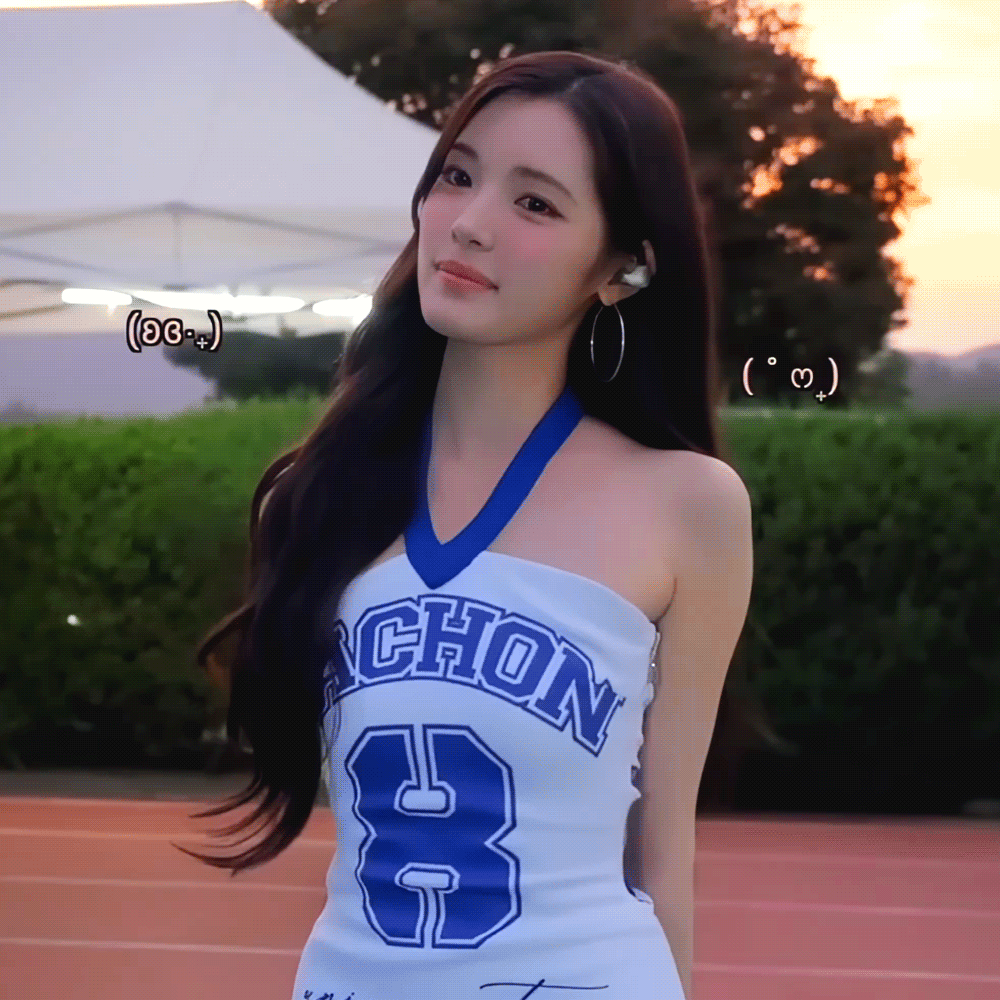 aEIzmJ.gif