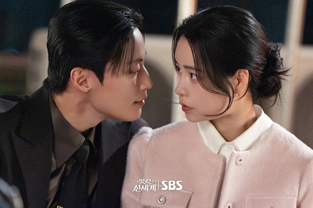 aKckzD