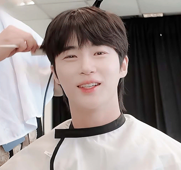 aPjJWk.gif