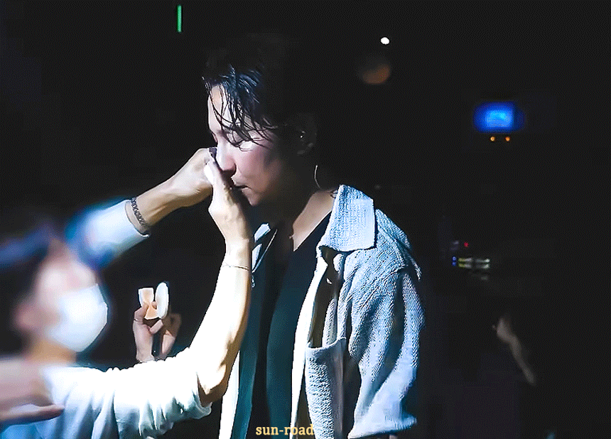 asFQtq.gif