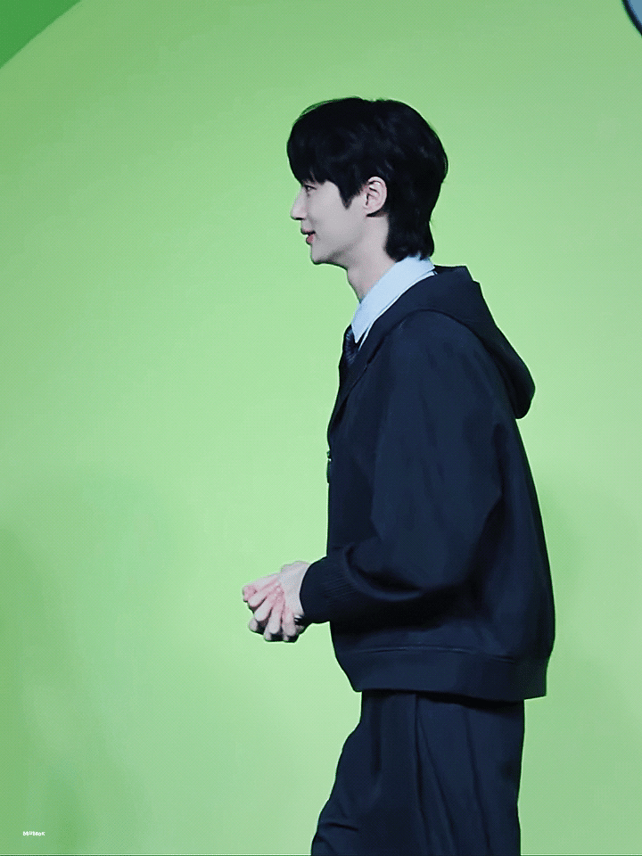 bMIWxu.gif