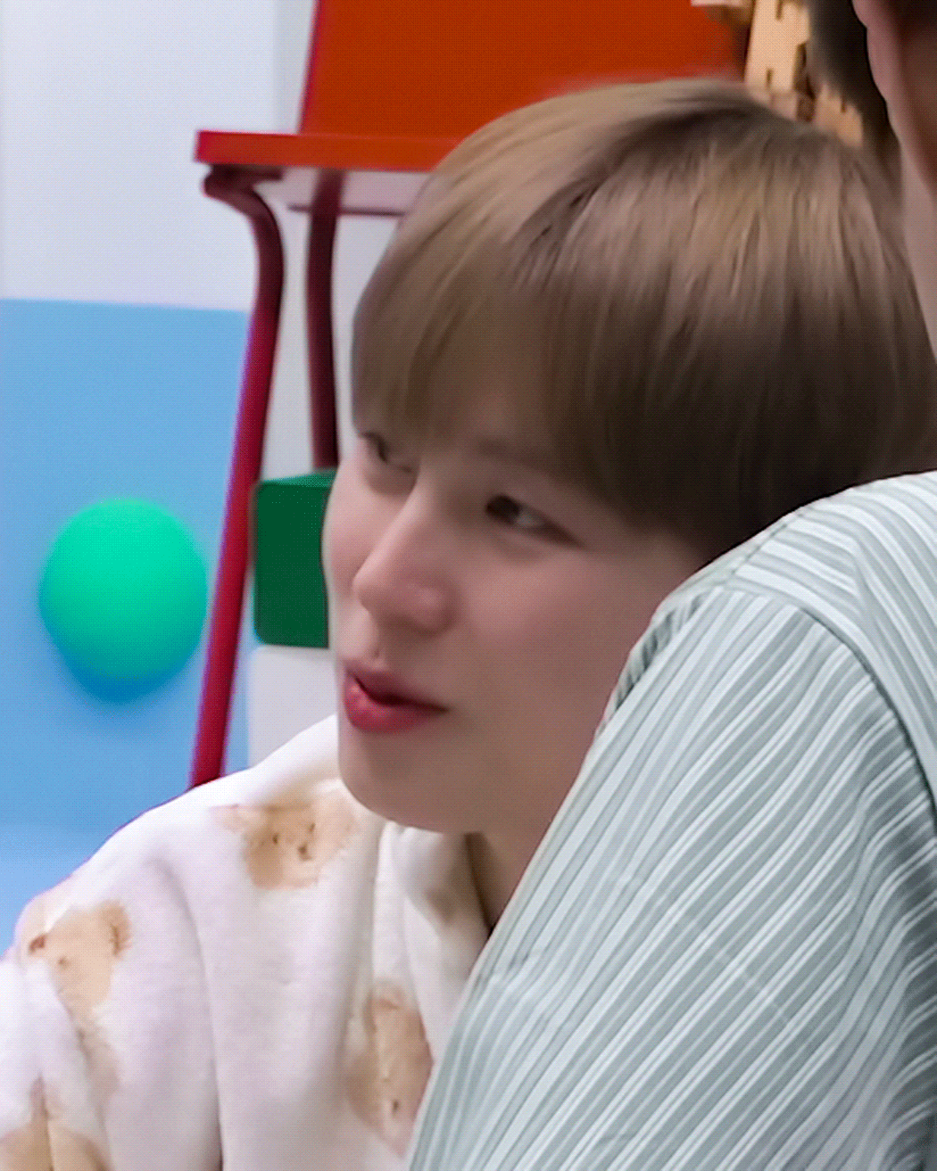 bPVKiU.gif