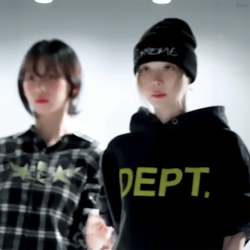 cAcwjj.gif