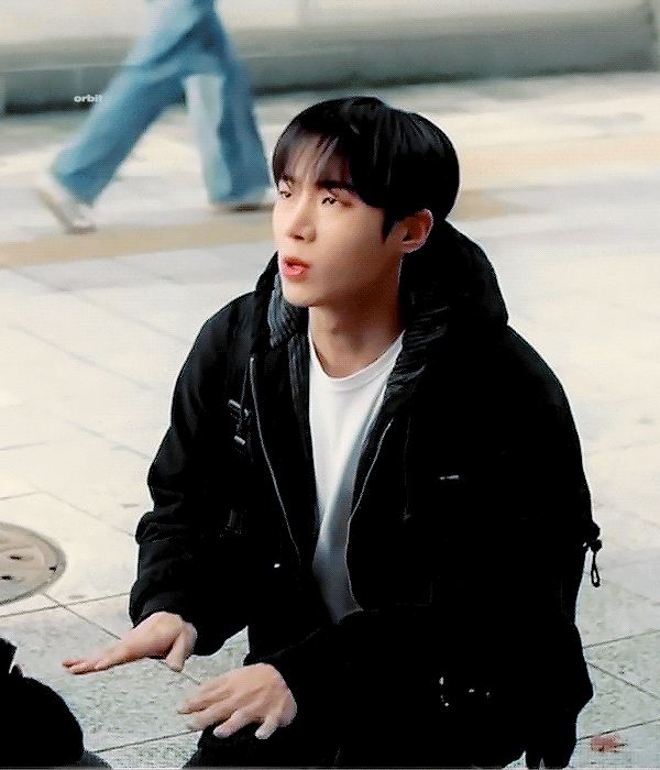 cUnKRN.gif
