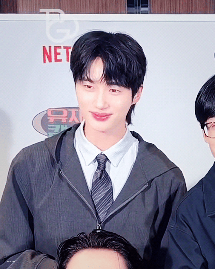 cWjQAG.gif