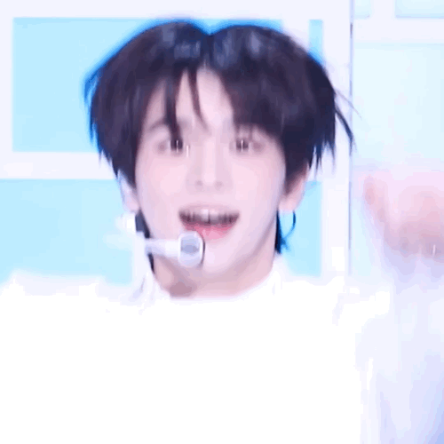 clELdE.gif