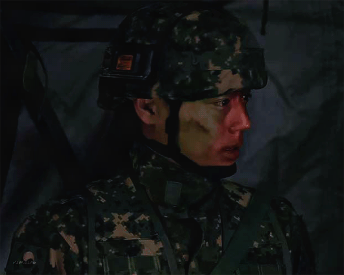 dXAqjH.gif