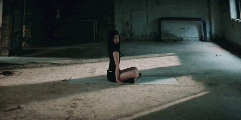 dXrrYI.gif