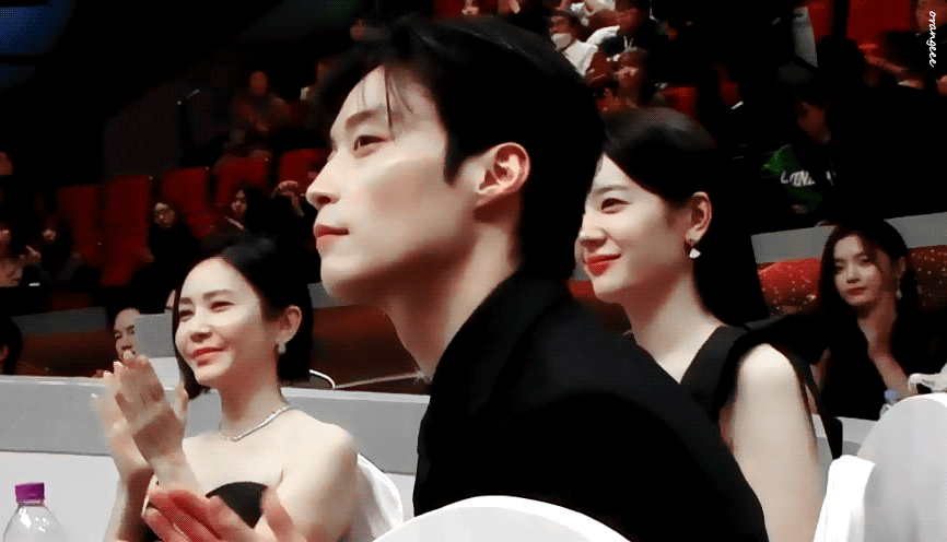 daoXGy.gif