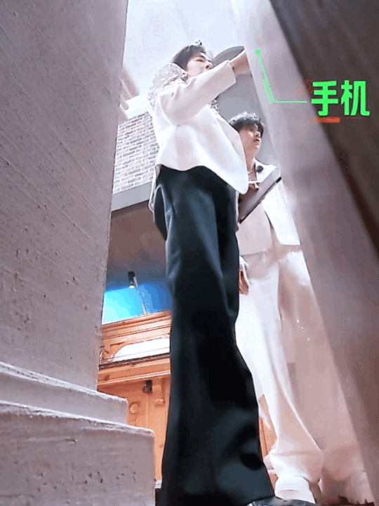 diMKpK.gif
