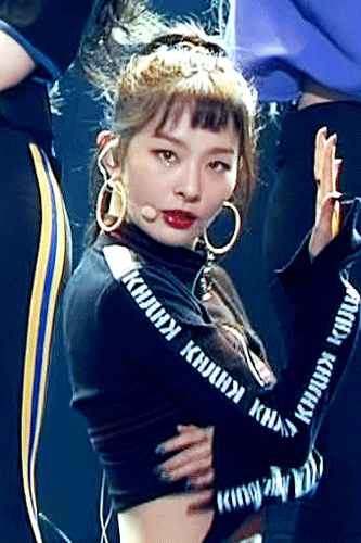 dyJiFp.gif