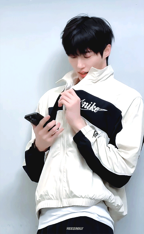 eKyTKM.gif