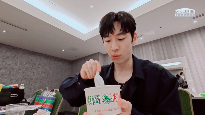 eZAEPz.gif