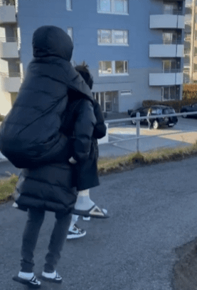 fQSZac.gif