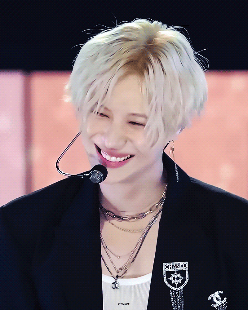 fhjvEh.gif