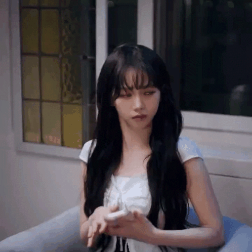 gAIzJT.gif