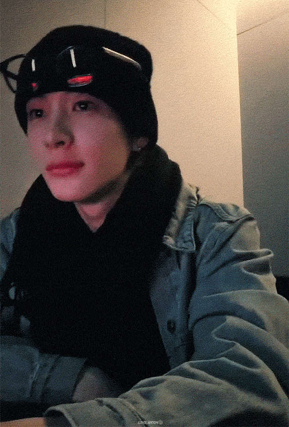 gUZQeZ.gif