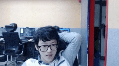 gZrNFJ.gif