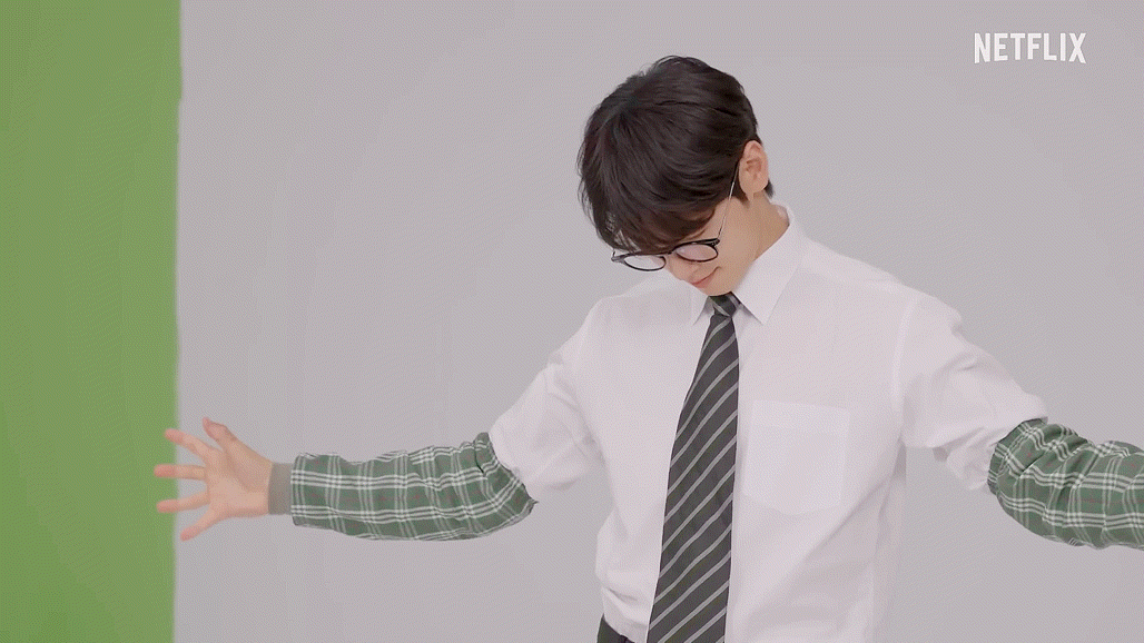 gqMAwI.gif