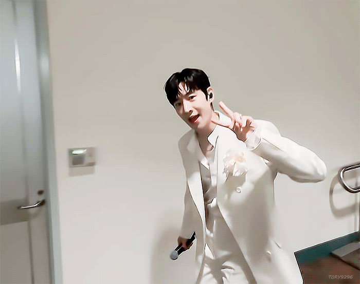 gtbLbU.gif