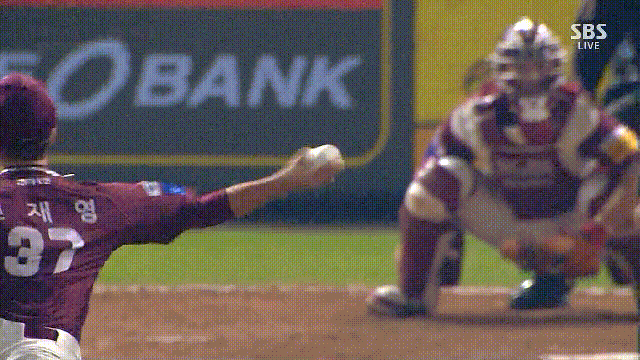 hGupEE.gif