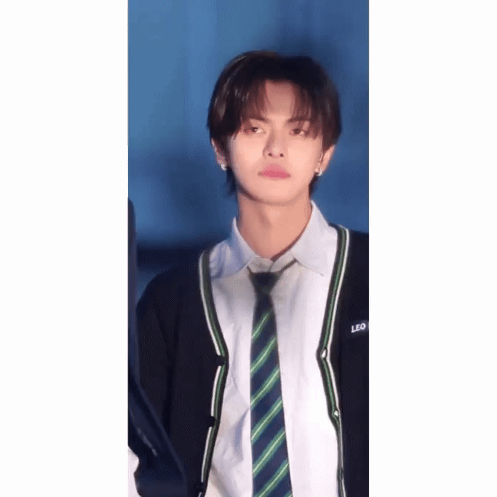 hIpAAe.gif