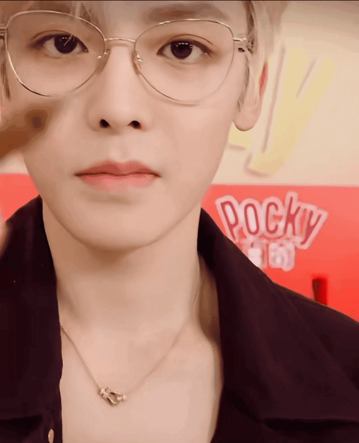 hLIRNb.gif