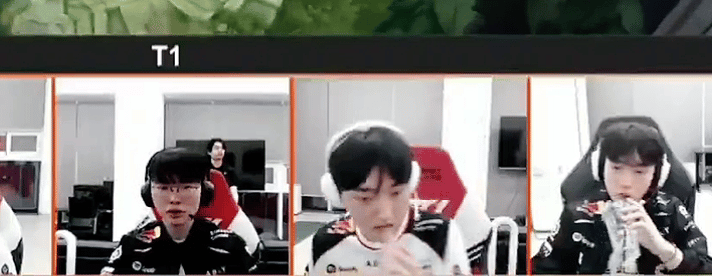 hbGgCu.gif