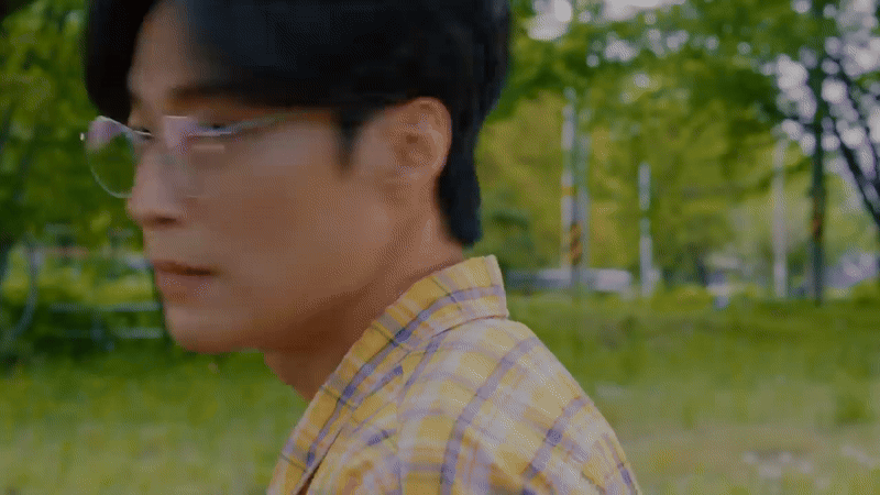 hqpVcE.gif