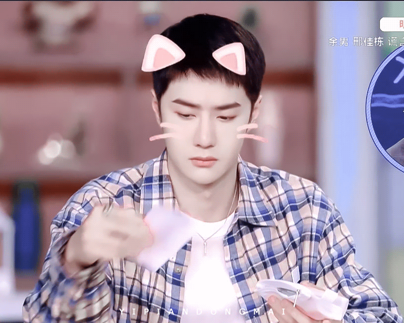 iCqPkh.gif