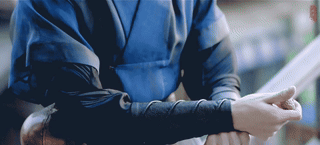 iJTRqS.gif