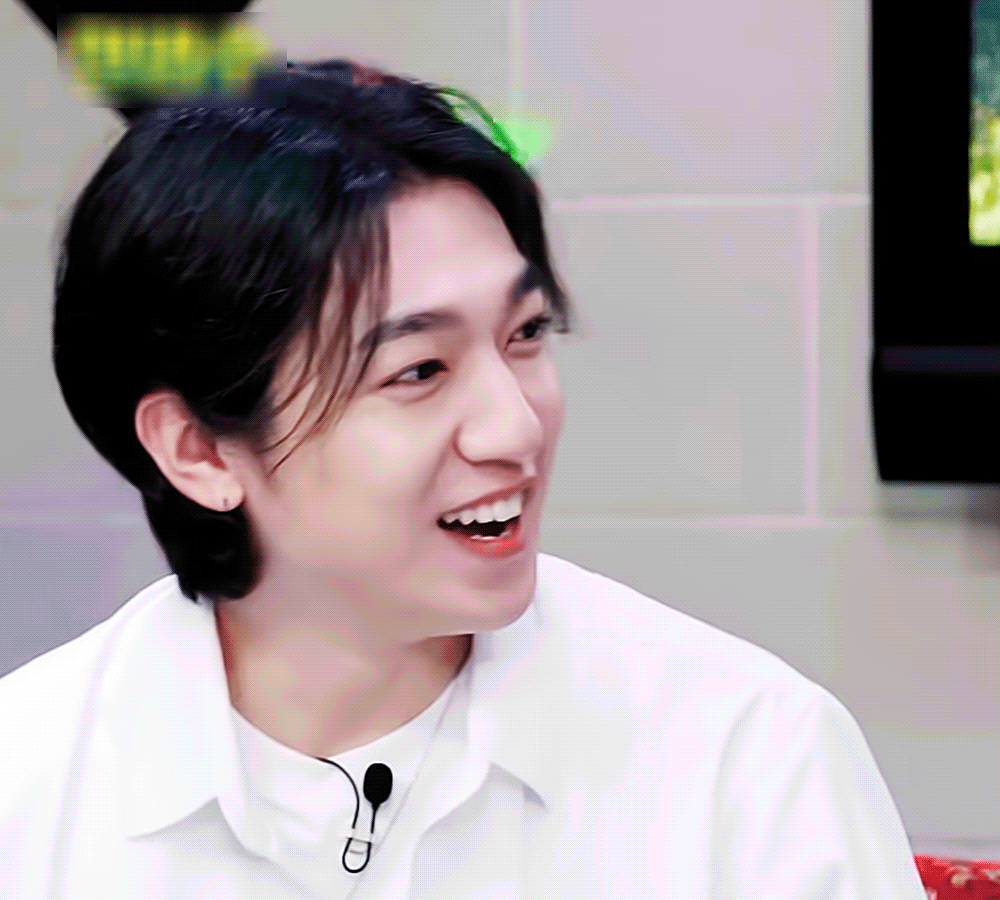 iLbTwi.gif