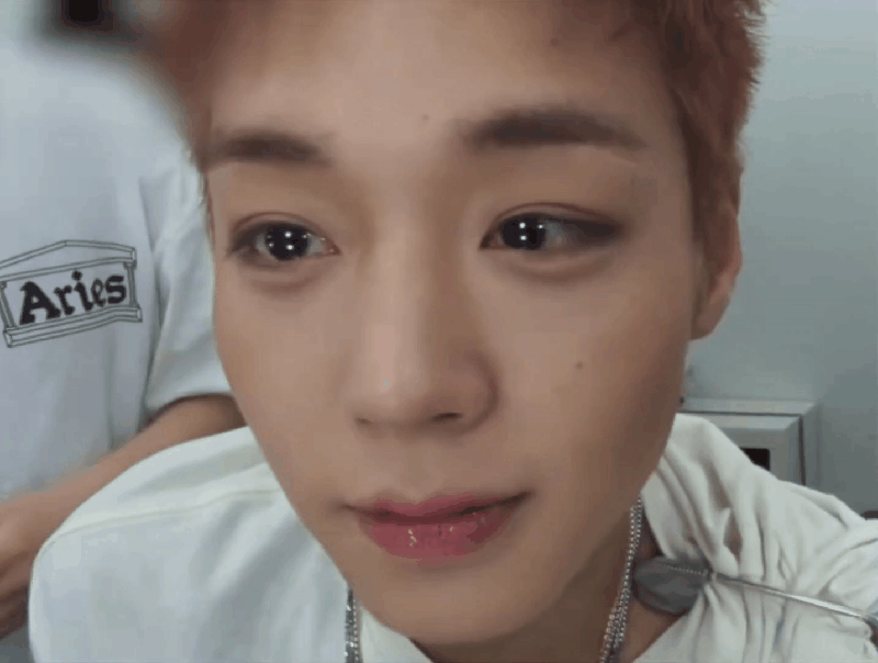iPOuwI.gif