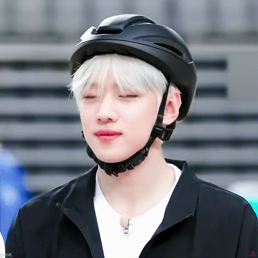 iXFDnN.gif