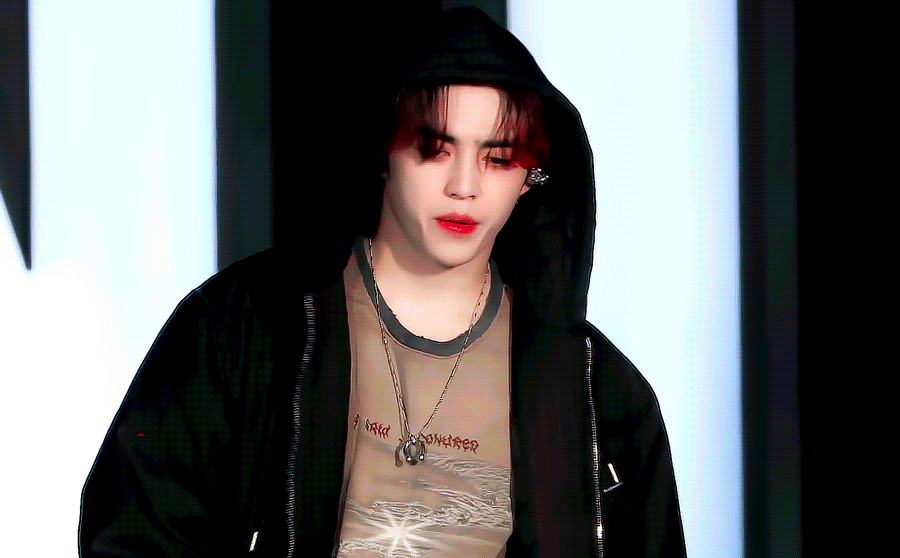 ilRkbR.gif