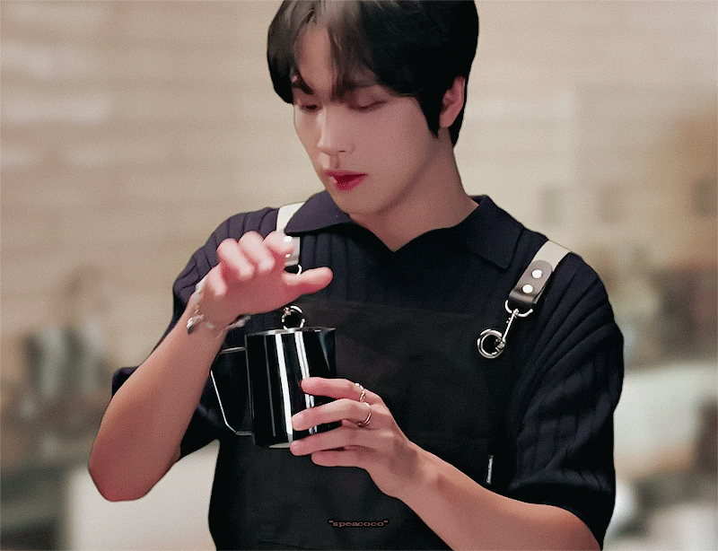 jHEkSR.gif