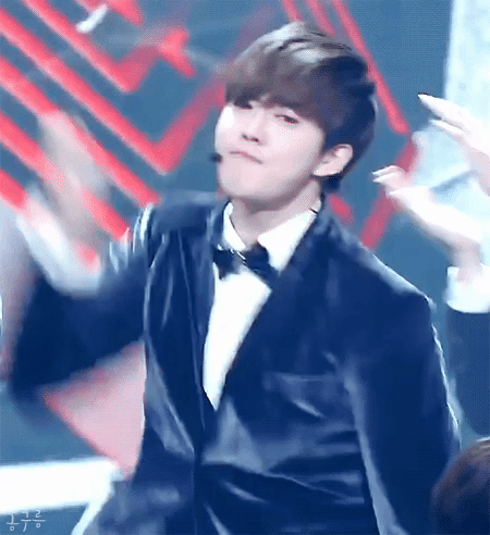 jOBIyx.gif