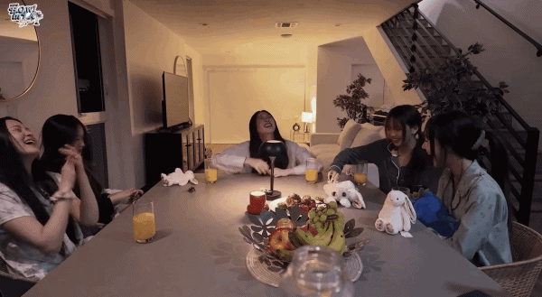 jPKvip.gif