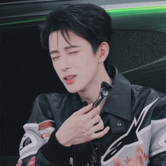 jYfiPa.gif