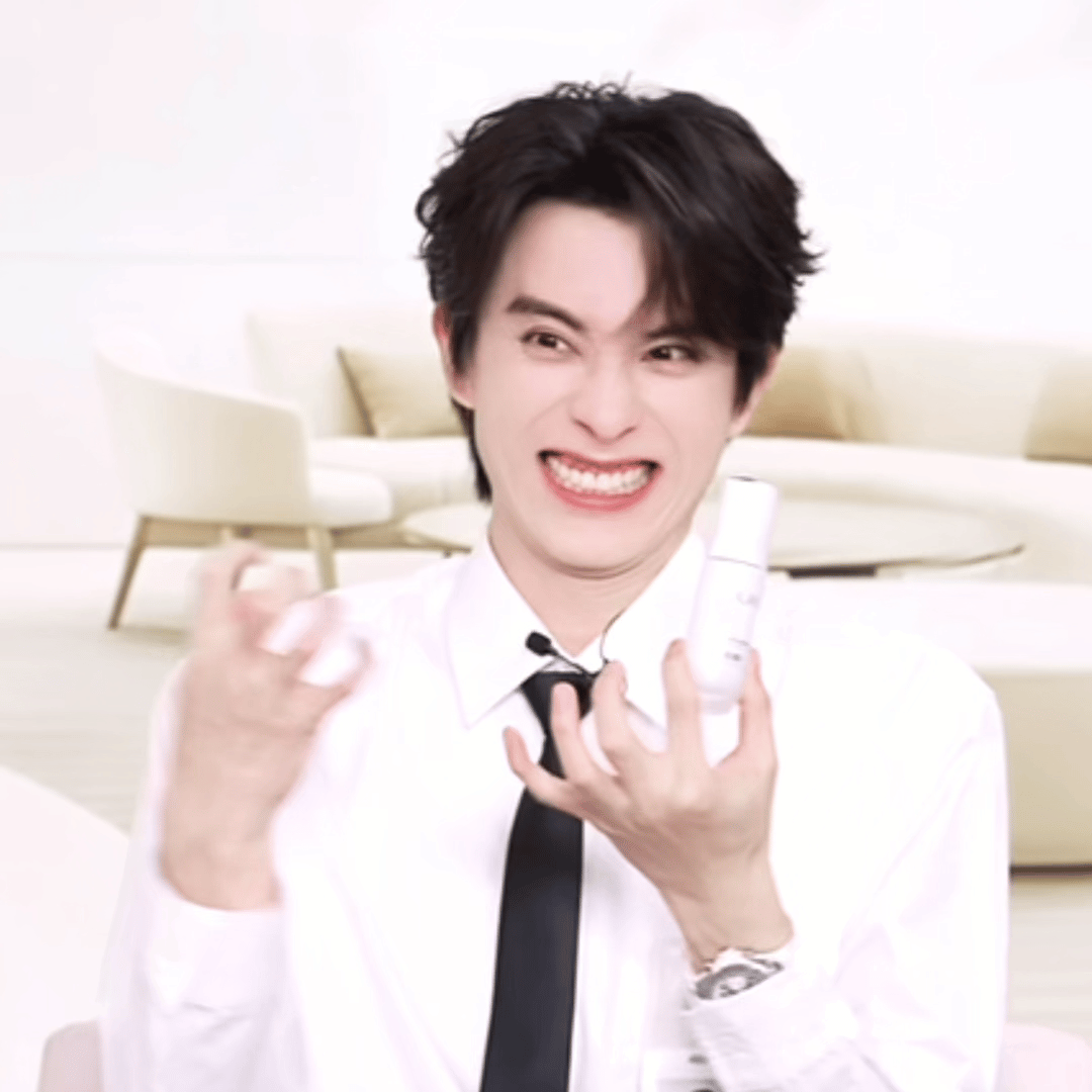 jkTyiU.gif
