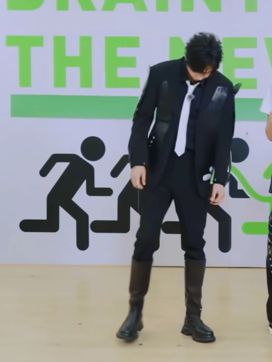 jukZIx.gif