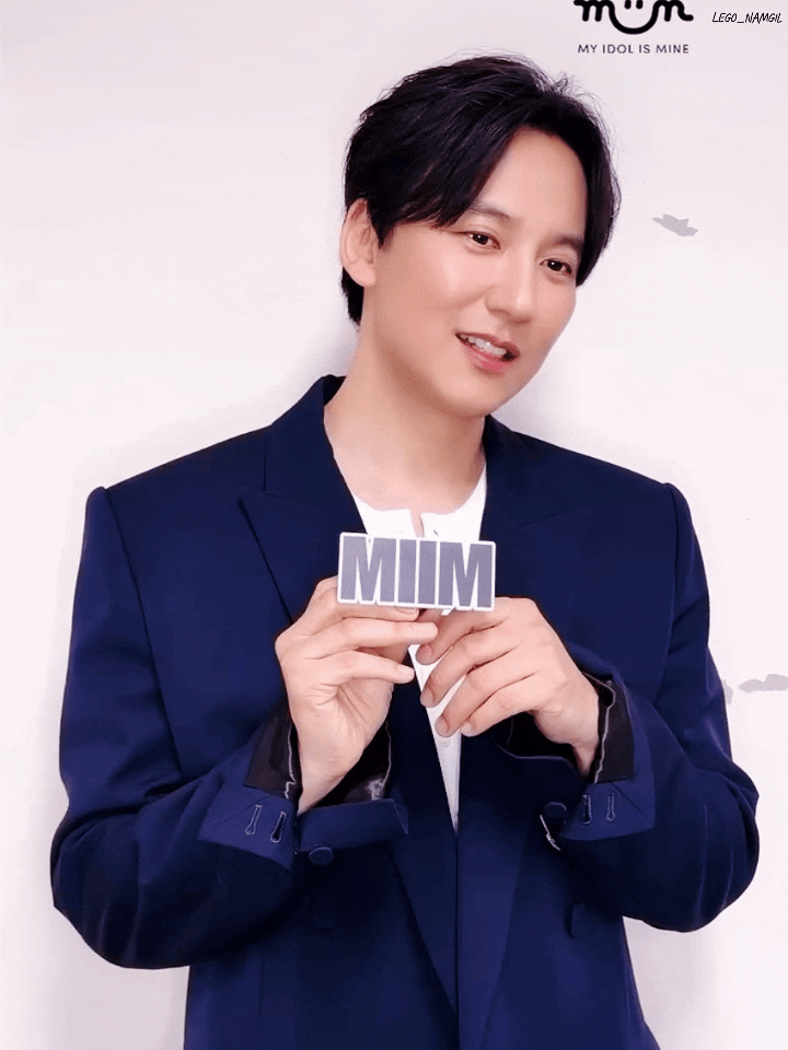 kEoYfB.gif