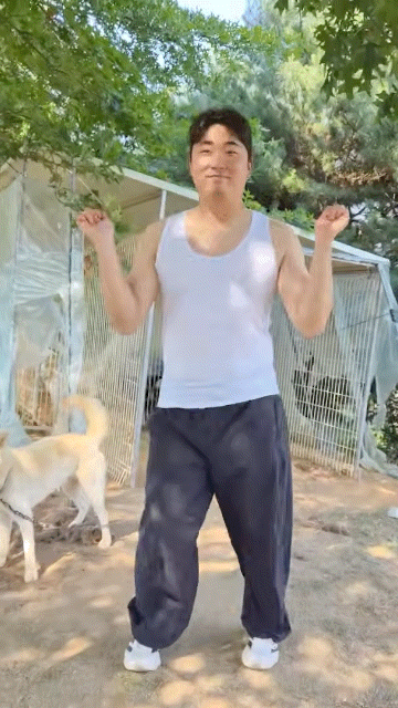 kQHOnE.gif
