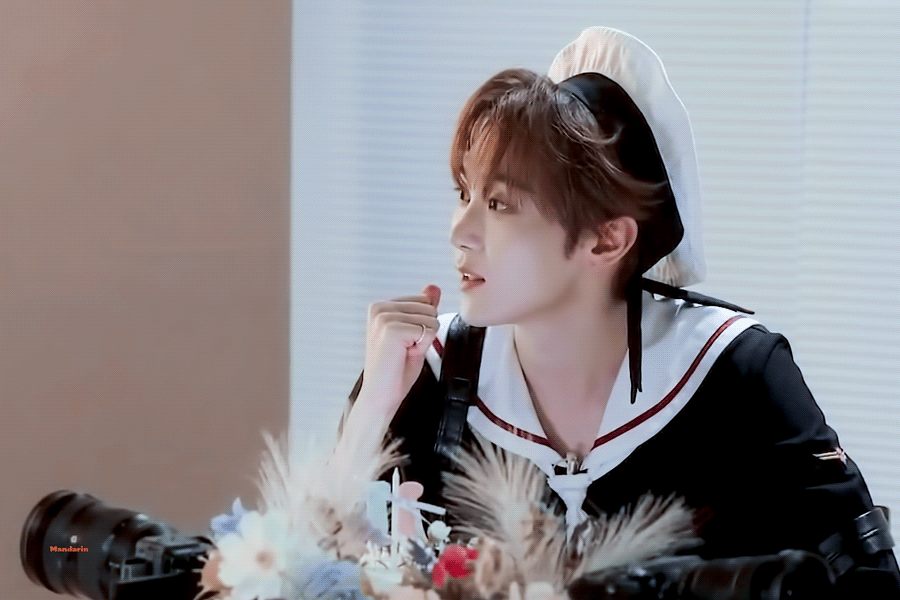 kmxNiM.gif