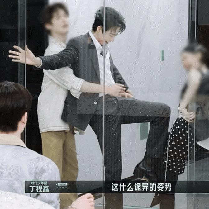 kqaPxt.gif