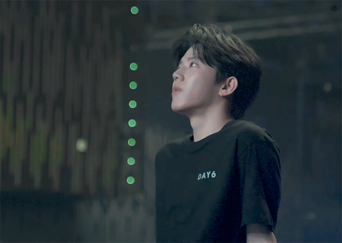 kzYXwh.gif